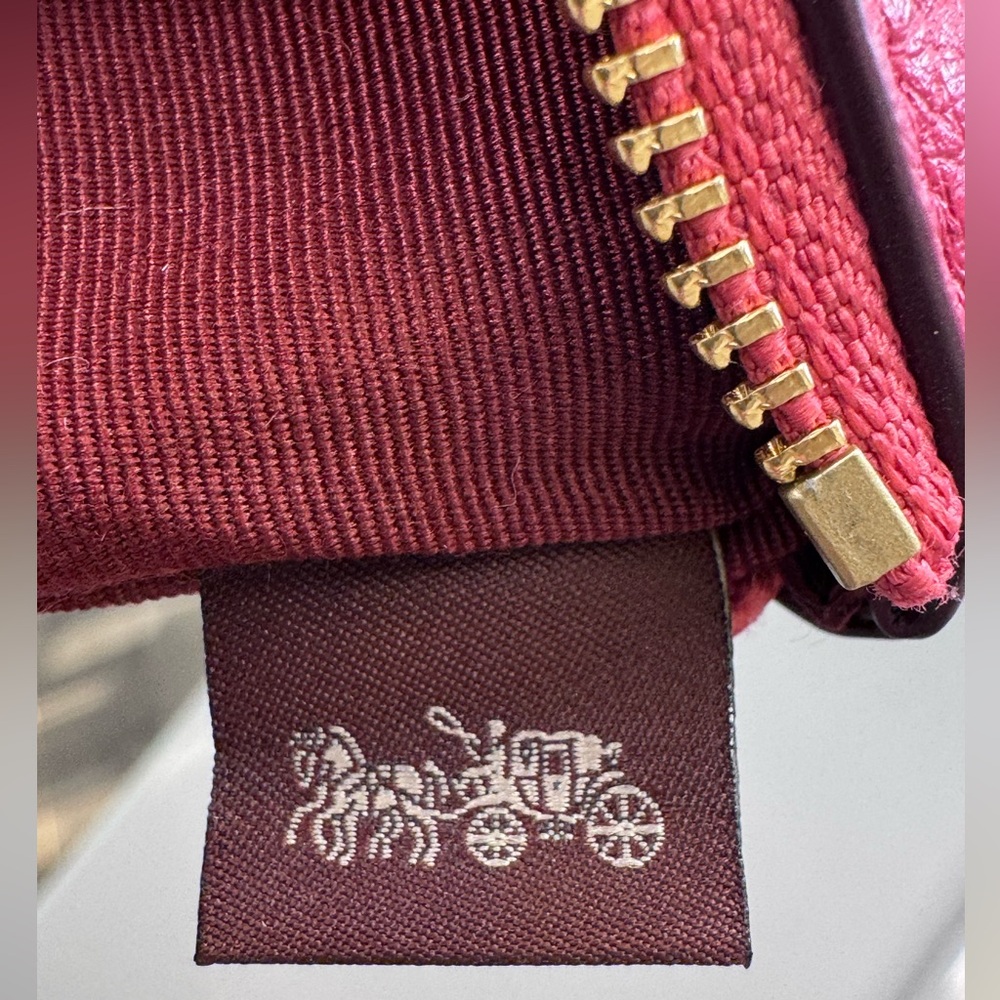 Coach Leo Zodiac Horoscope wristlet NWOT - Picture 5 of 16
